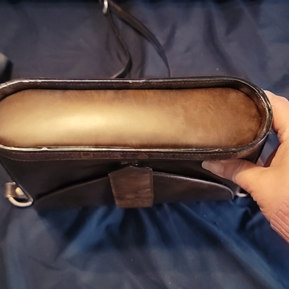 Vera Pelle Vintage Florentine Cross Body or Shoulder Bag - Picture 7 of 7